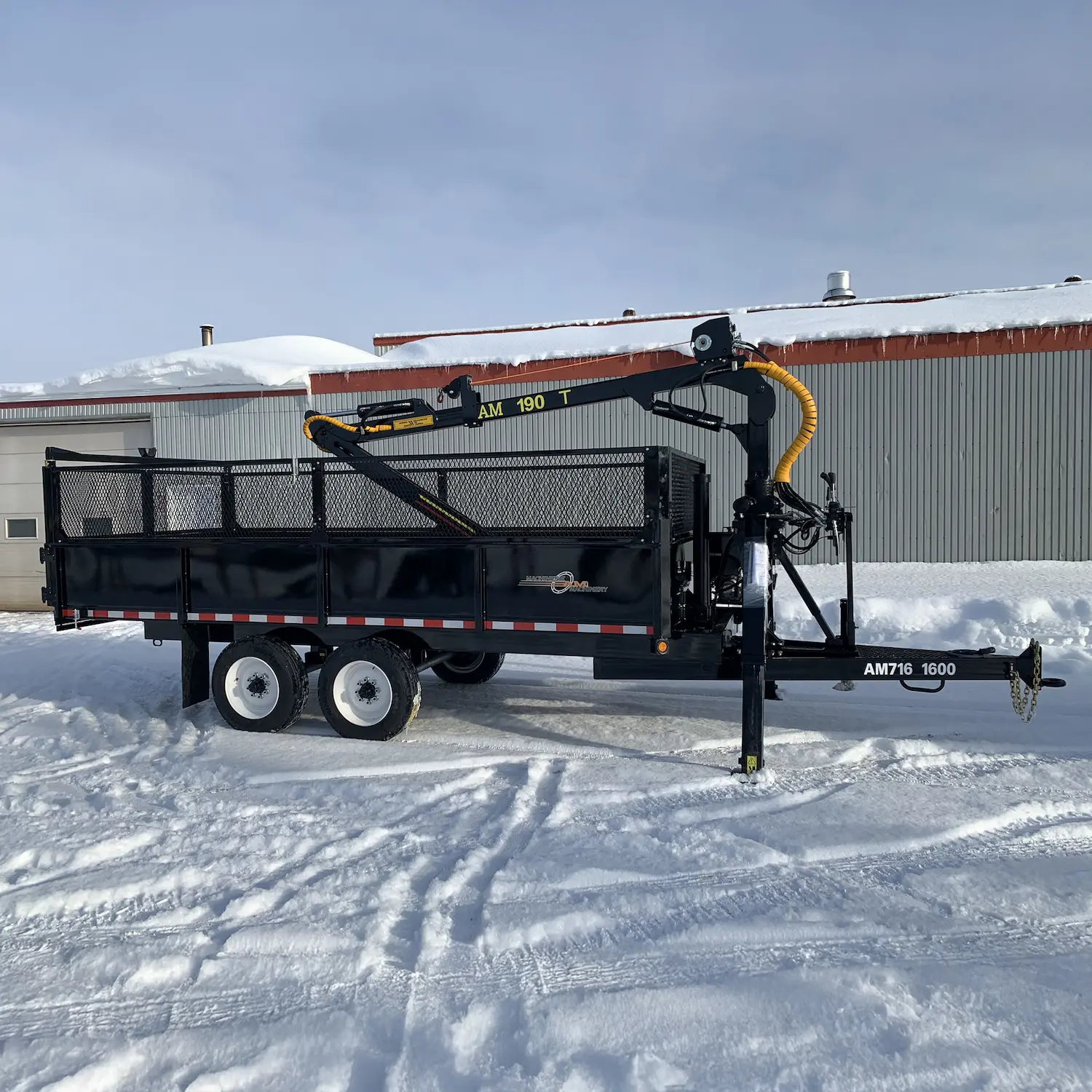 WoodlandPRO Hydraulic Dump Trailer with 19 Foot Grapple Loader