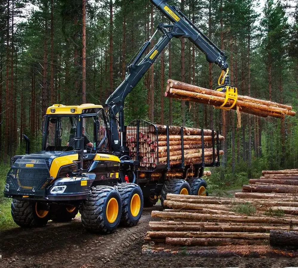 Ponsse Wheeled Forwarder